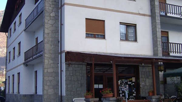 Auto Hotel