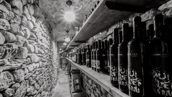La Cave De Tillier
